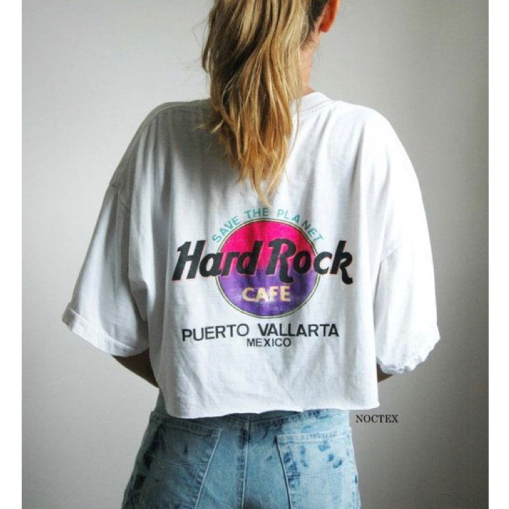 2 Surprise Vintage Graphic Tees - Picture 4 of 8